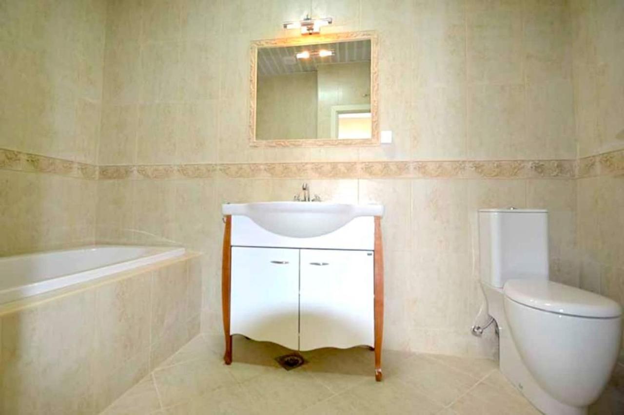 Blue Bay 2 Bedroom Apartment เพรอชานิ ภายนอก รูปภาพ